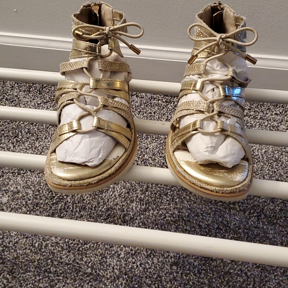 Stuart Weitzman Gladiator Sandals - Picture 2 of 8